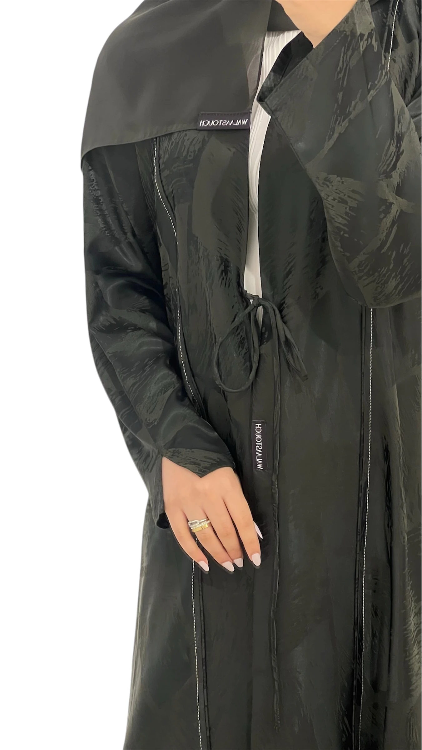 Elegant abaya